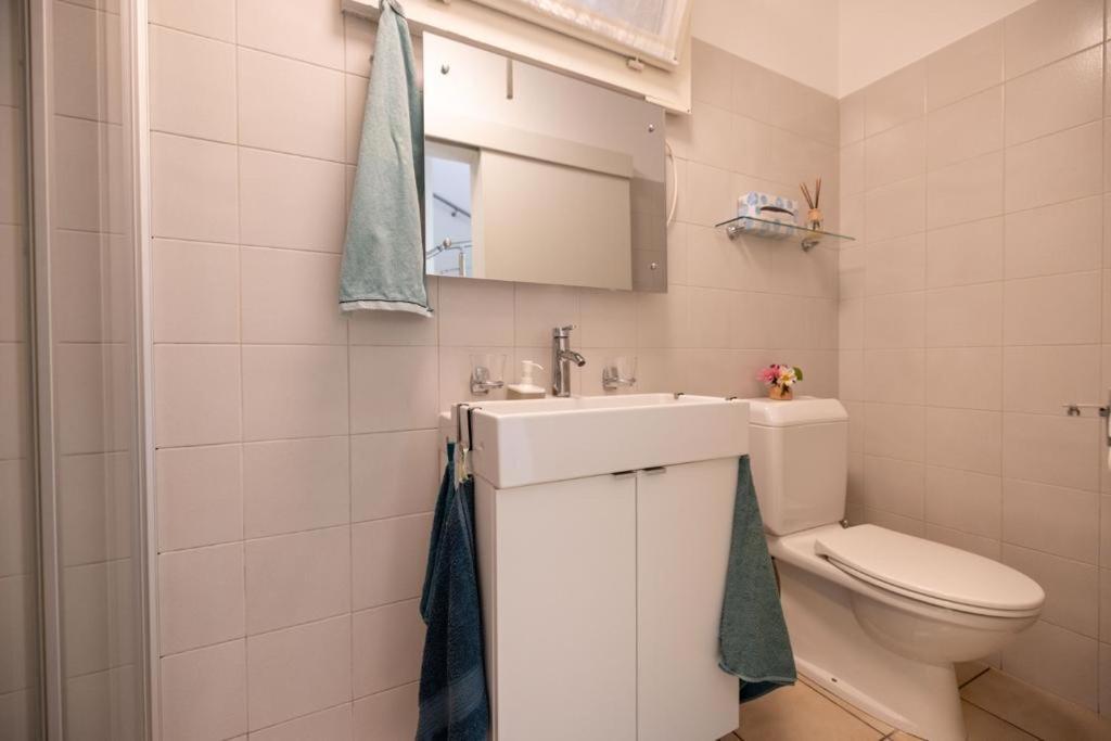 Camera Con Bagno Privato E Giardino Brione sopra Minusio Екстер'єр фото